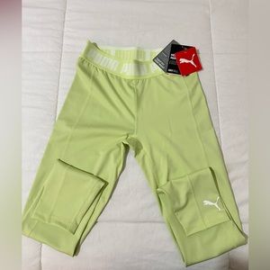 NEVER WORN GREEN PUMA WORKOUT LEGGINGS